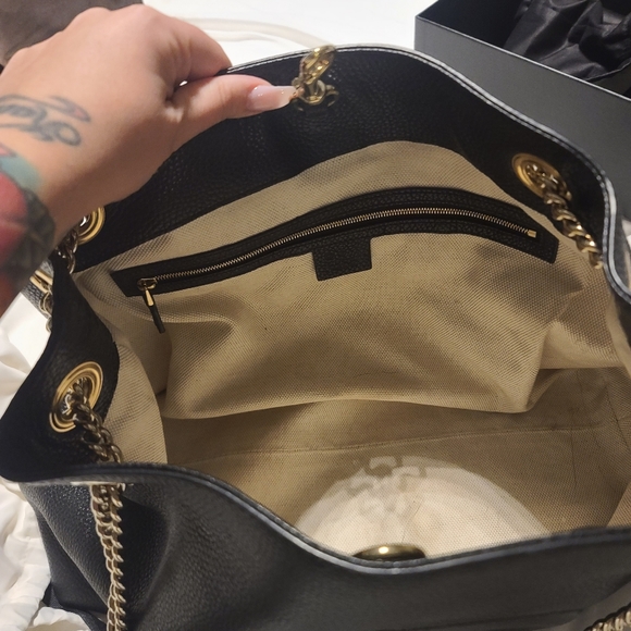 Authentic gucci purse - Picture 2 of 4